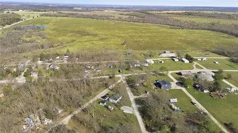 View/Area - 5 Persimmon Ln, Mapleton, KS 66754 photo 4 of 18