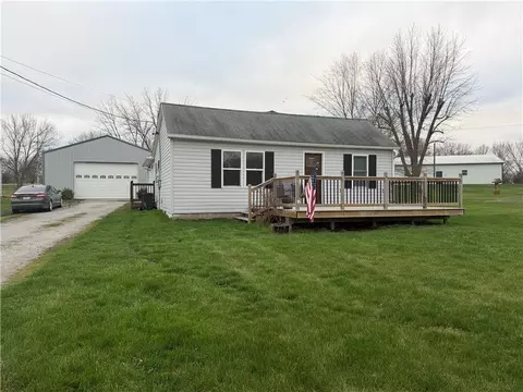 510 W Samuel St, Hamilton, MO 64644