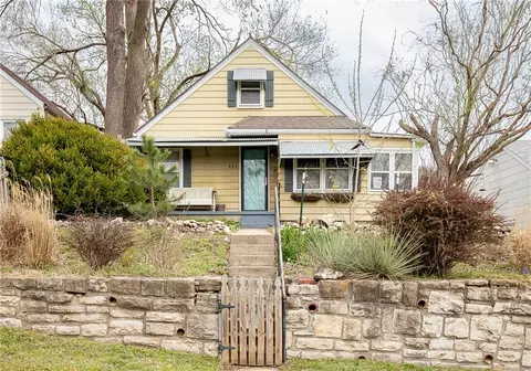 443 N Quincy Ave, Kansas City, MO 64123