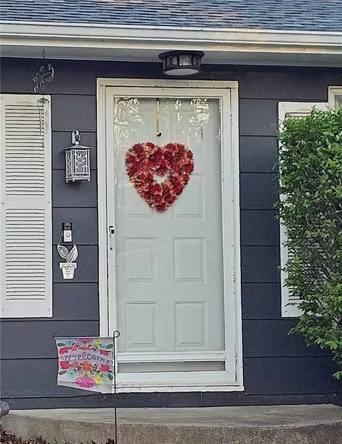 414 N Spruce St, Garnett, KS 66032