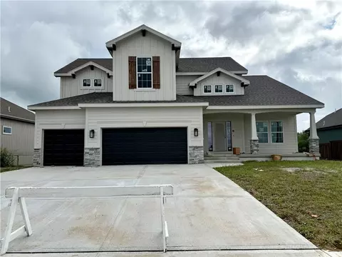 1039 Fir Ln, Liberty, MO 64068
