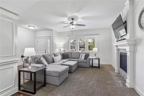 Living - 3400 NW 50 St, Riverside, MO 64150 photo 1 of 3