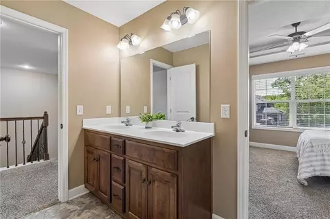 Entry Way - 3400 NW 50 St, Riverside, MO 64150 photo 7 of 7