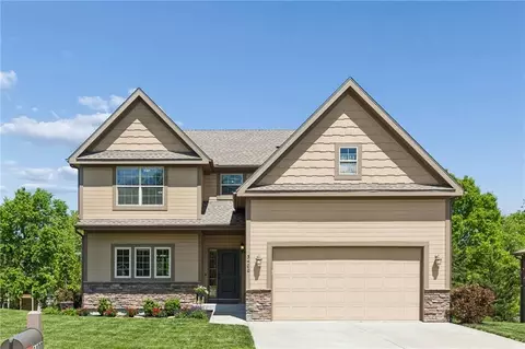 3400 NW 50 St, Riverside, MO 64150