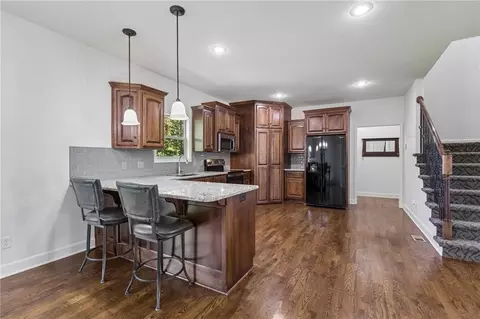 Kitchen - 3400 NW 50 St, Riverside, MO 64150 photo 1 of 4