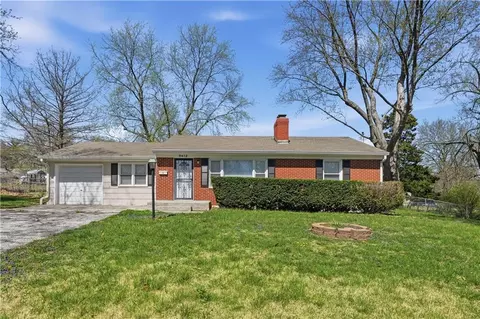 9412 E 70th Ter, Raytown, MO 64133