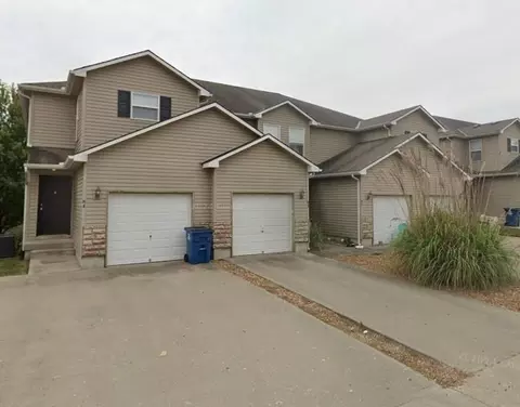 425 Hawthorne Apt H1h2h4 Blvd, Warrensburg, MO 64093