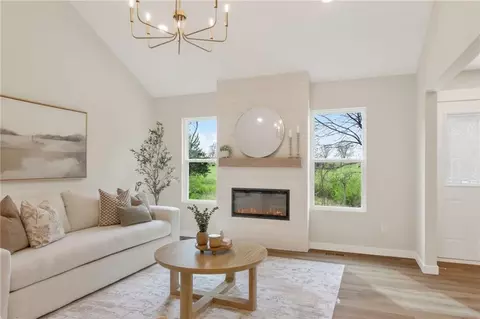 405 N Harrison St, Spring Hill, KS 66083