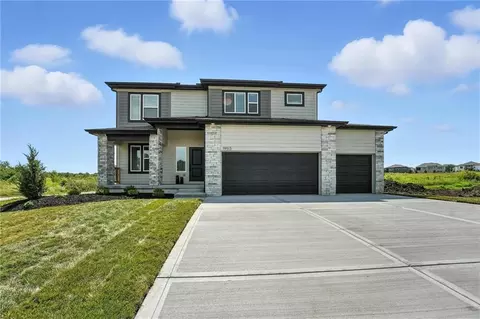 19615 W 195th Pl, Spring Hill, KS 66083