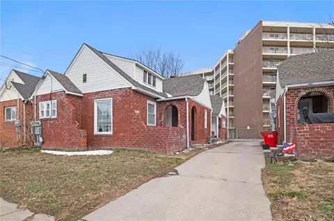 514 W Walnut St, Independence, MO 64050