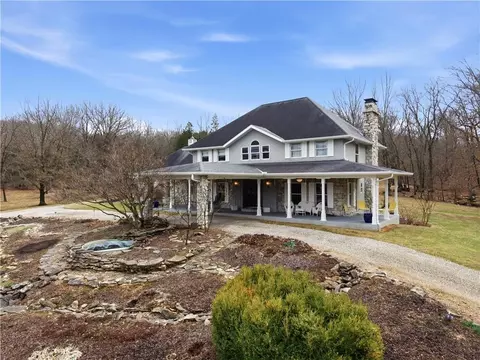 Exterior - 70 E High Point Ln, Columbia, MO 65203 photo 2 of 13