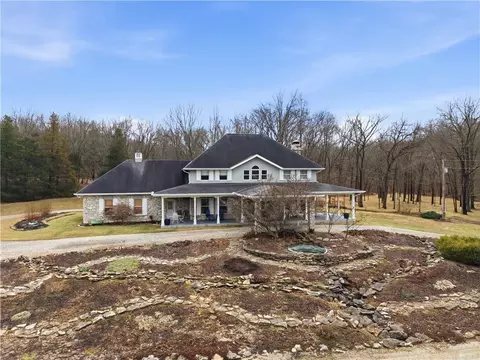Exterior - 70 E High Point Ln, Columbia, MO 65203 photo 3 of 13