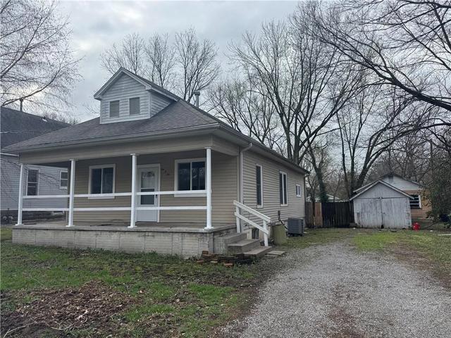 1002 E 10th St, Sedalia, MO 65301