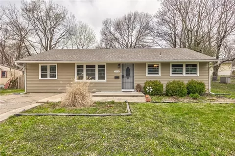 104 Baldwin St, Belton, MO 64012