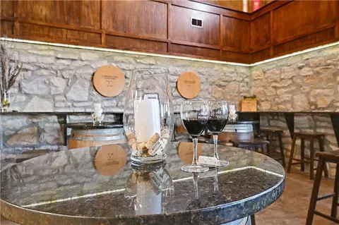 24607 NE Colbern Rd, Lees Summit, MO 64086 photo 8