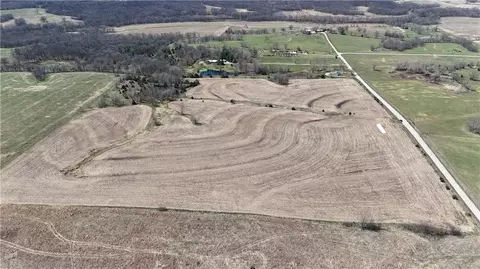 Drake Avenue, Pattonsburg, MO 64670