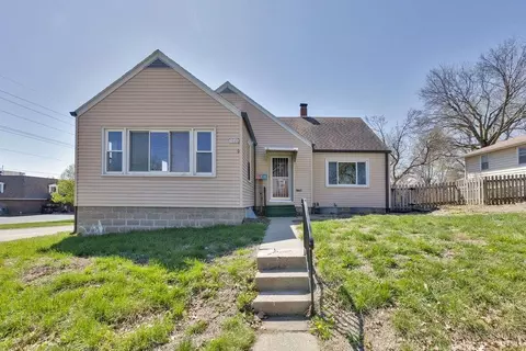 3548 Penn St, Saint Joseph, MO 64507