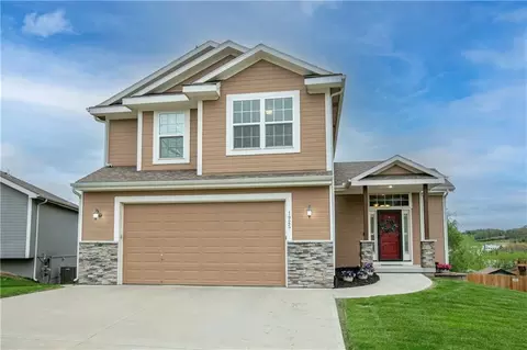 1925 S 47th Ter, Kansas City, KS 66106