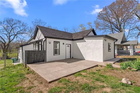 3040 N 51st St, Kansas City, KS 66104