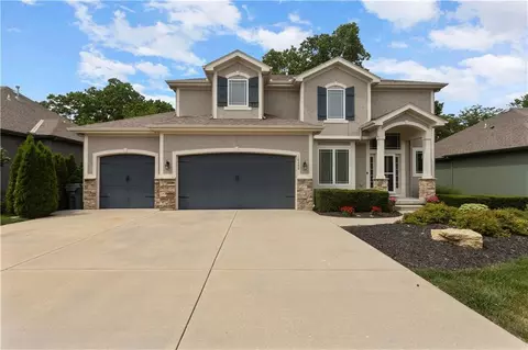 16288 W 171st St, Olathe, KS 66062
