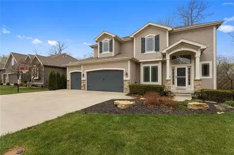 16288 W 171st St, Olathe, KS 66062