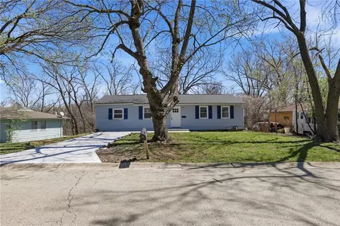 3431 N 39th St, Kansas City, KS 66104