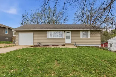 4540 NE 44th Ter, Kansas City, MO 64117