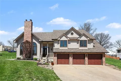 3110 NW 59th St, Kansas City, MO 64151