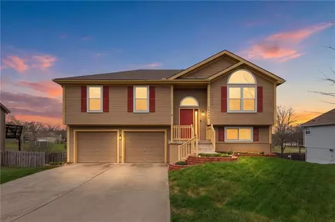 16304 Hight Ave, Belton, MO 64012