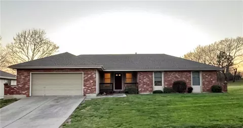 6720 N Indiana Ave, Kansas City, MO 64119