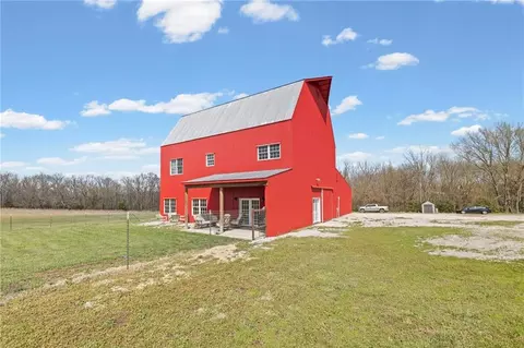 Exterior - 2354 65th St, Mapleton, KS 66754 photo 5 of 7