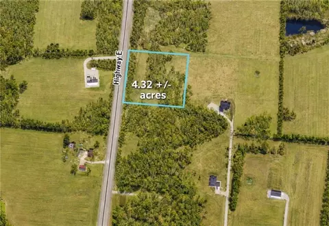 E Hwy Highway, Green Ridge, MO 65332