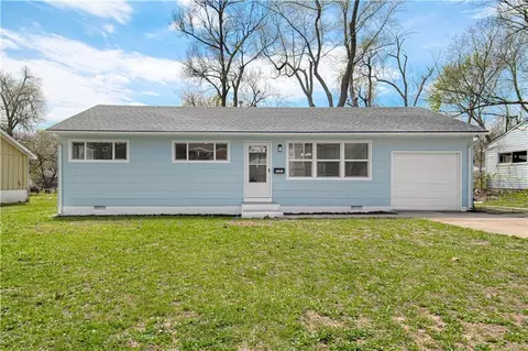 7101 E 113th St, Kansas City, MO 64134