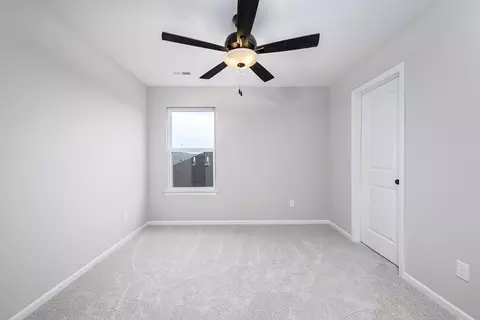 Bedroom - 913 2nd St, Perry, KS 66073 photo 4 of 4