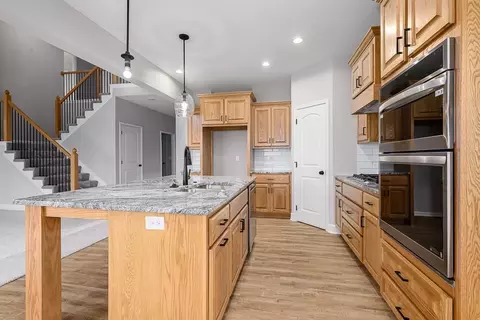Entry Way - 913 2nd St, Perry, KS 66073 photo 3 of 3