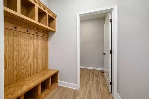 Entry Way - 913 2nd St, Perry, KS 66073 photo 1 of 3
