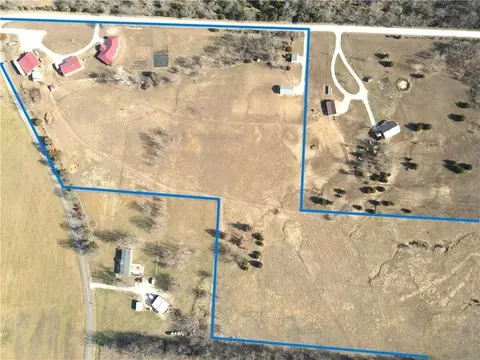 1106 SW County Road Kk, Holden, MO 64040