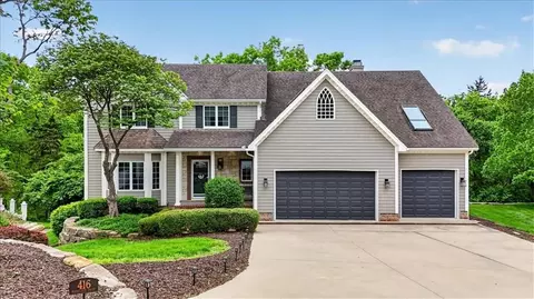 416 NW Highcliffe Cir, Lees Summit, MO 64081