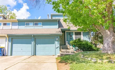 9028 E 96th Ter, Kansas City, MO 64134