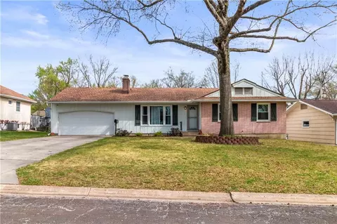 9804 E 79th Ter, Raytown, MO 64138