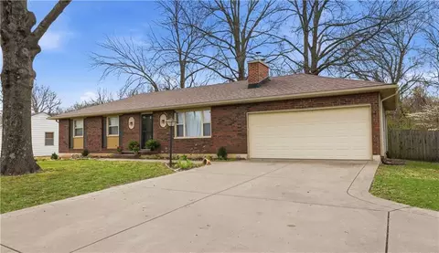 18301 E Truman Rd, Independence, MO 64056