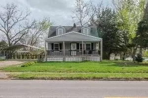 403 Locust St, Harrisonville, MO 64701