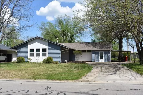 707 Normal St, Pittsburg, KS 66762