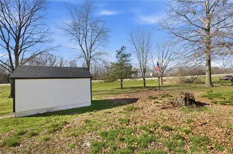 Exterior - 401 W Main St, Freeman, MO 64746 photo 7 of 7