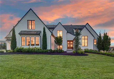 11316 W 170th Ter, Overland Park, KS 66221