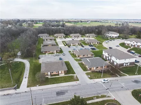 515 E 7th St, Maryville, MO 64468