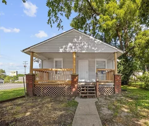 1116 S Woodland Ave, Independence, MO 64050