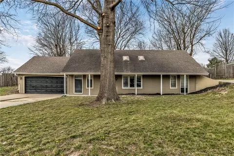 1400 NE 113th Ter, Kansas City, MO 64155