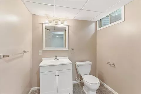 Bath - 7829 Caenen St, Lenexa, KS 66216 photo 5 of 5