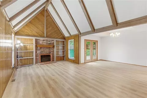 Living - 7829 Caenen St, Lenexa, KS 66216 photo 5 of 10